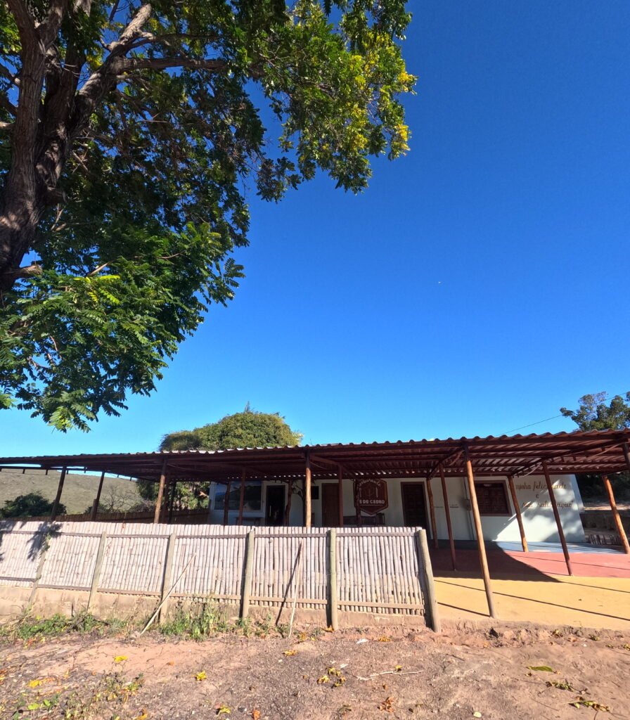 Casa com varanda em sítio em Piatã na Chapada Diamantina